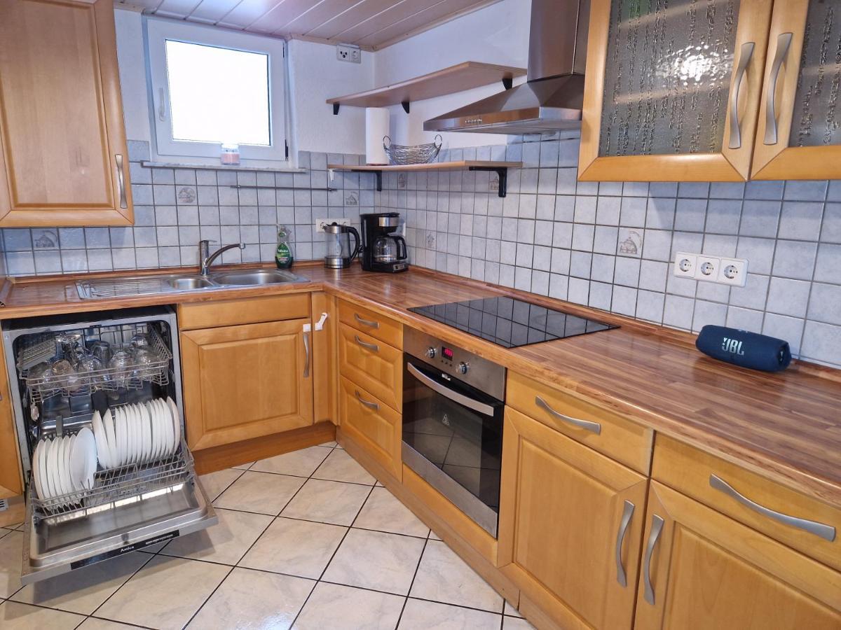 Ferienwohnung Blumenshein Bei Speyer Karlsruhe Familienfreundlich 5 Pers Zeiskam ภายนอก รูปภาพ