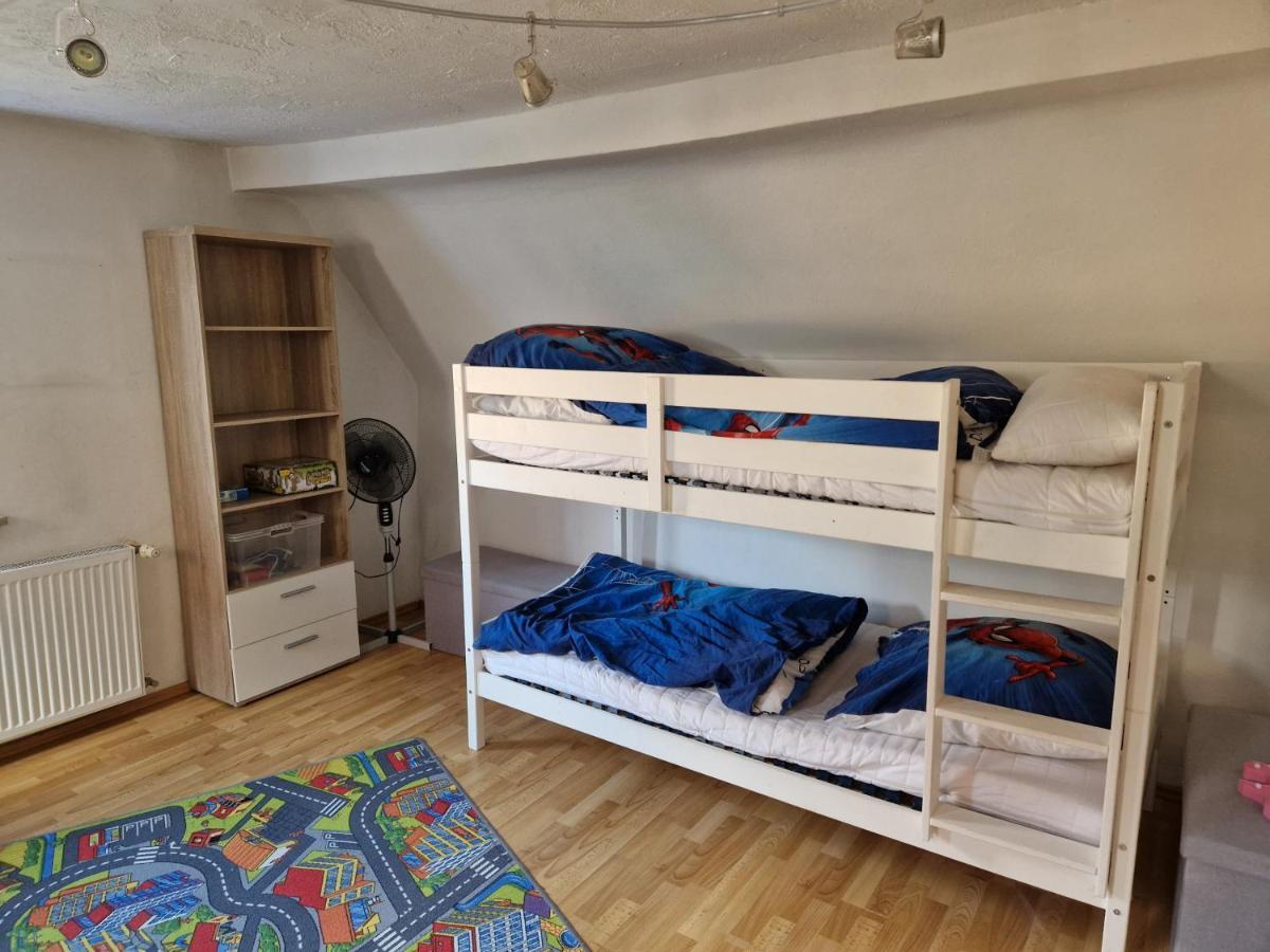 Ferienwohnung Blumenshein Bei Speyer Karlsruhe Familienfreundlich 5 Pers Zeiskam ภายนอก รูปภาพ