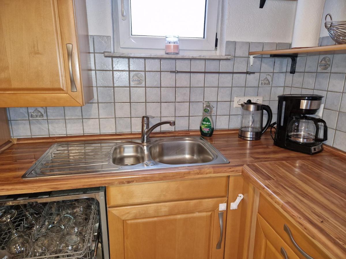 Ferienwohnung Blumenshein Bei Speyer Karlsruhe Familienfreundlich 5 Pers Zeiskam ภายนอก รูปภาพ